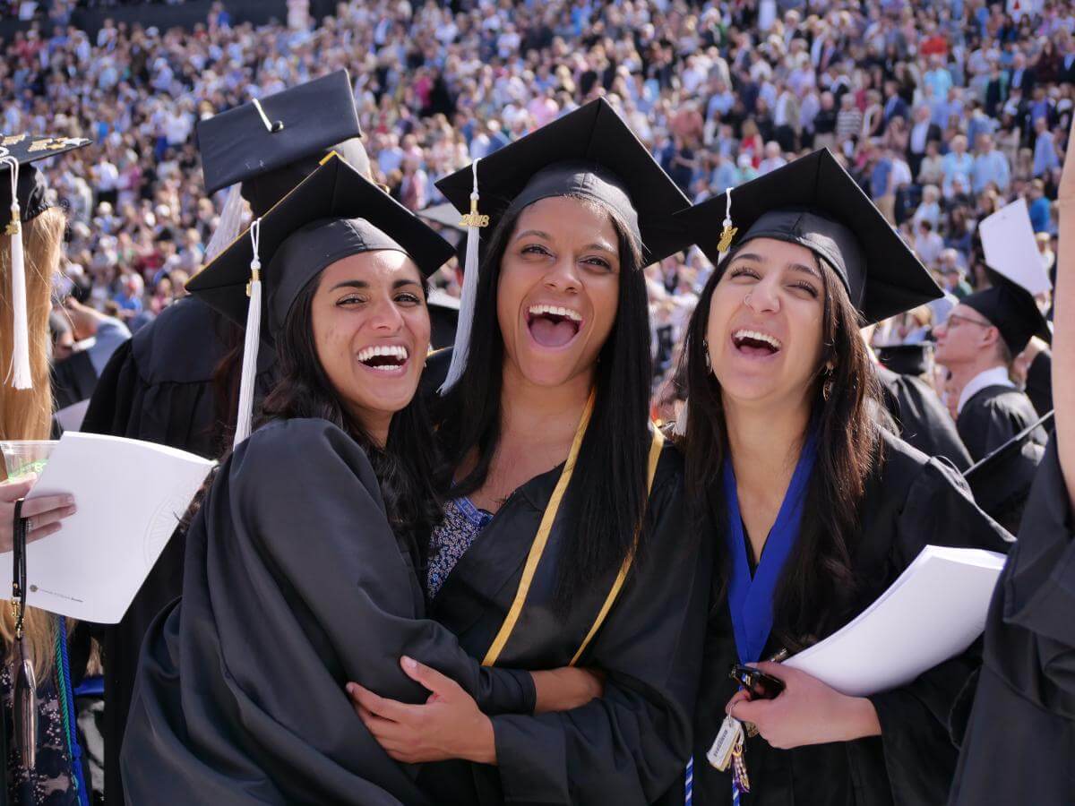 Huddleston Business Scholarship